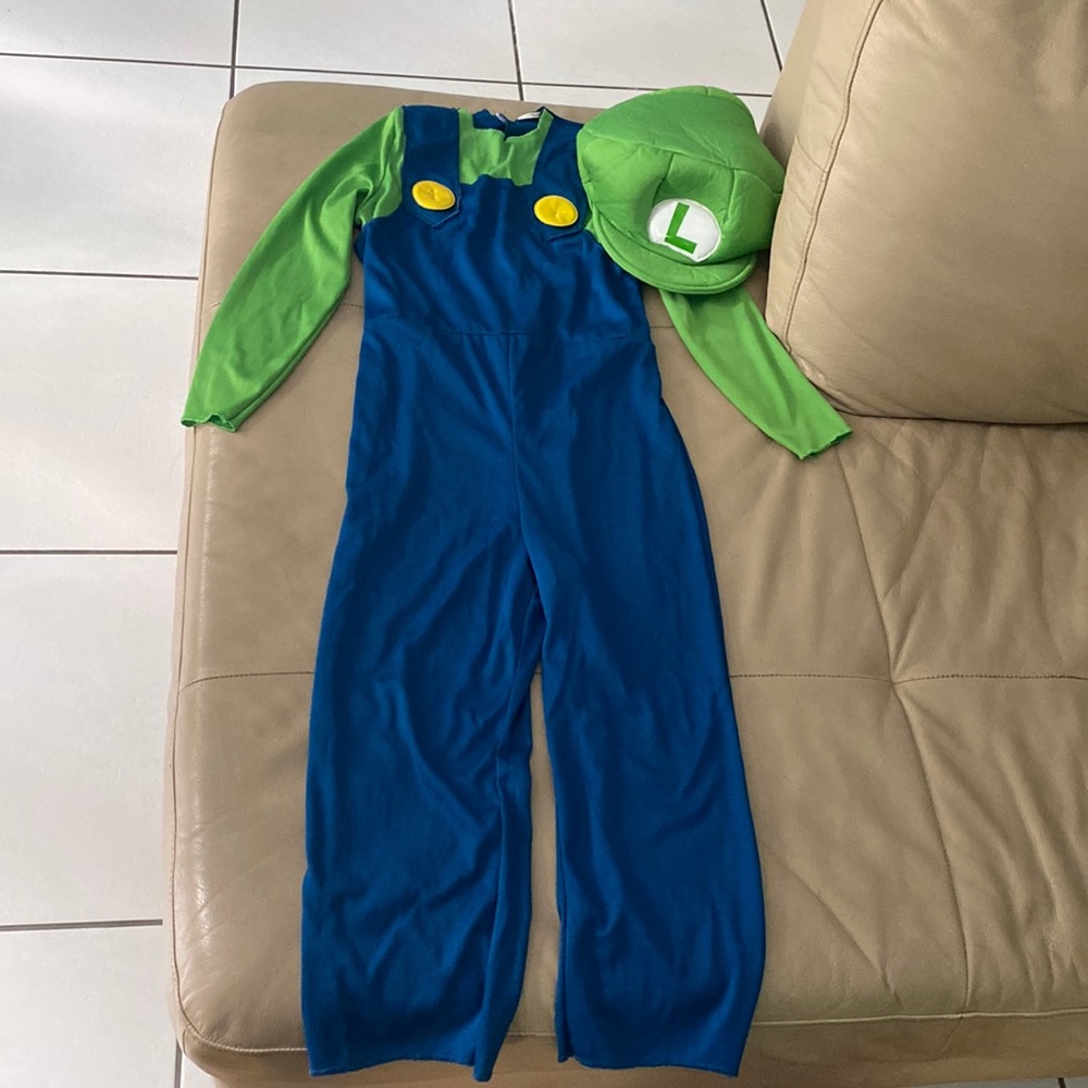 Youth Luigi costume